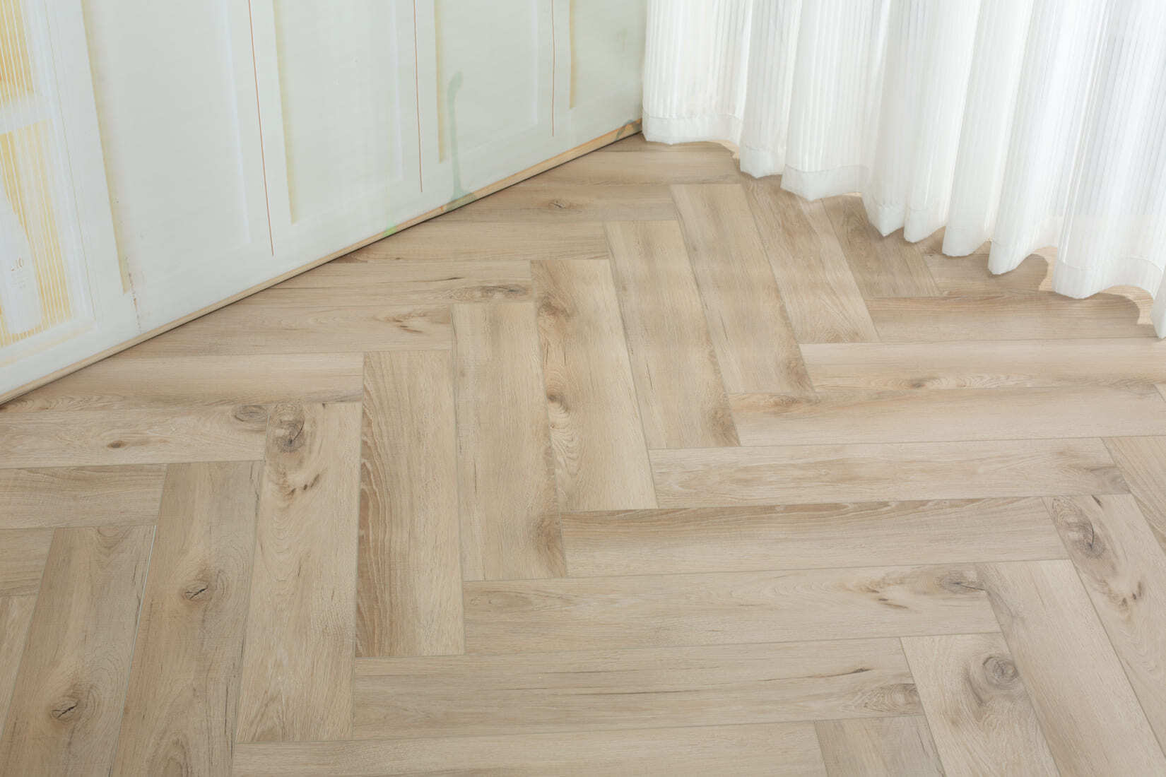 Плитка SPC "OneFloor" 3009 А,В  ЁЛКА (640*128*4 мм) — купить в Москве