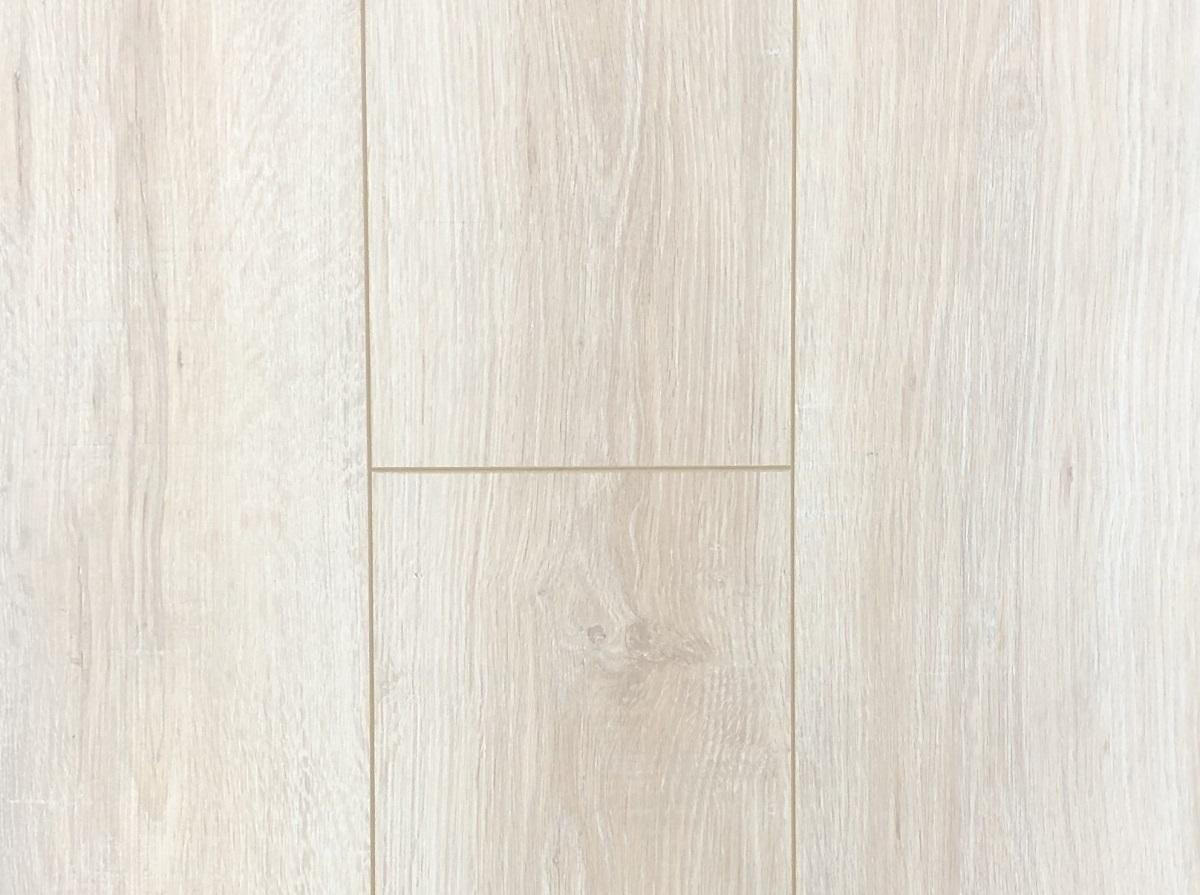 Ламинат "SunFloor" 8/32 4V Дуб Самоа 33 (1380*193*8 мм) — купить в Москве