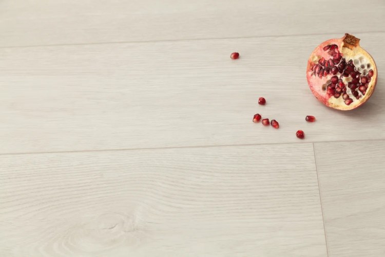 Плитка ПВХ "Bonkeel" Line 101 (1220*183*4 мм) — купить в Москве