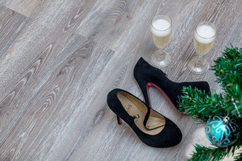 Кварцвиниловая плитка "Art Tile" Лиственница Виши (914,4*152,4*2 мм) — купить в Москве