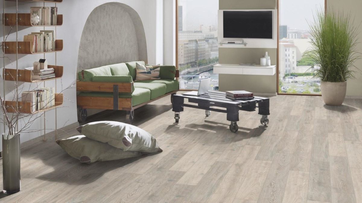 Ламинат "Kronospan" Super Natural Classic Дуб Колорадо 5543 (1285*192*8 мм) — купить в Москве