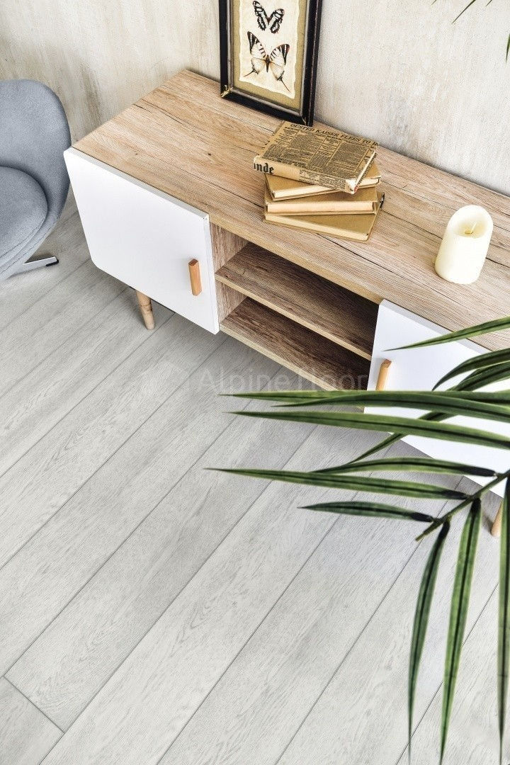 Замковая ПВХ плитка Зимний лес  (1220*183*6мм) — купить в Москве