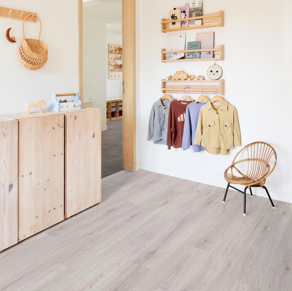 SPC ламинат "Adelar" Eterna Easy 05221 Chapman Oak (1220*181*5 мм) — купить в Москве