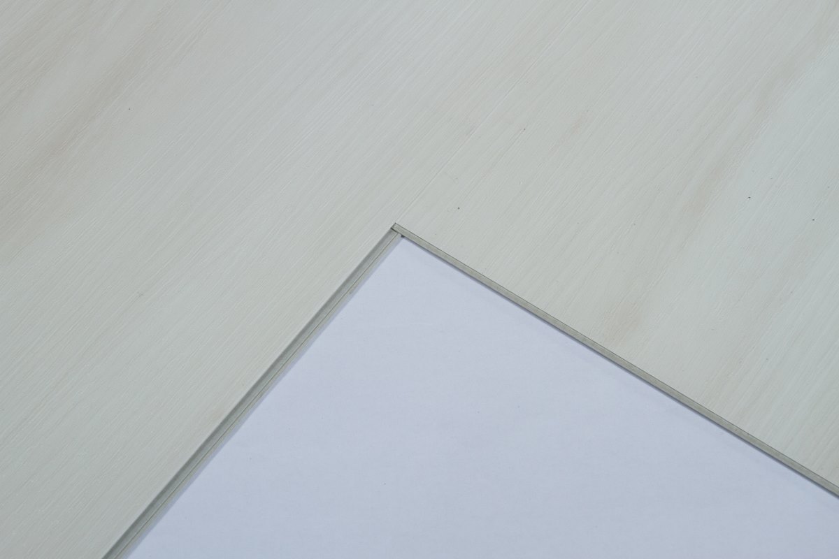 SPC ламинат "OneFloor" ЕСО 8055 (1220*184*4 мм) — купить в Москве