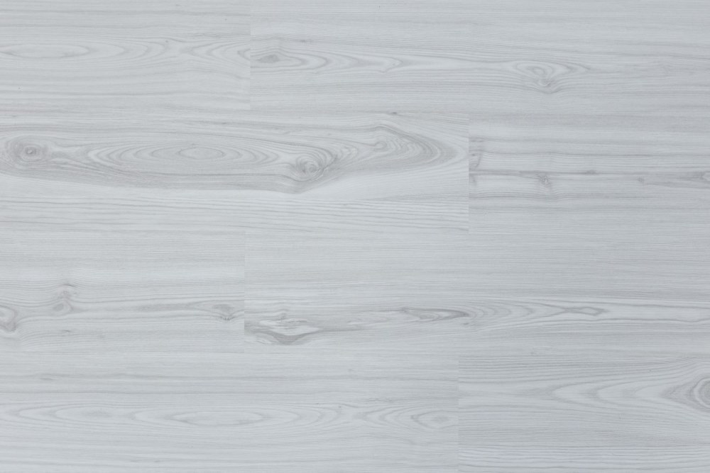 Кварцвиниловая плитка "Art Tile" Ясень Норд (900*150*3,5 мм) — купить в Москве