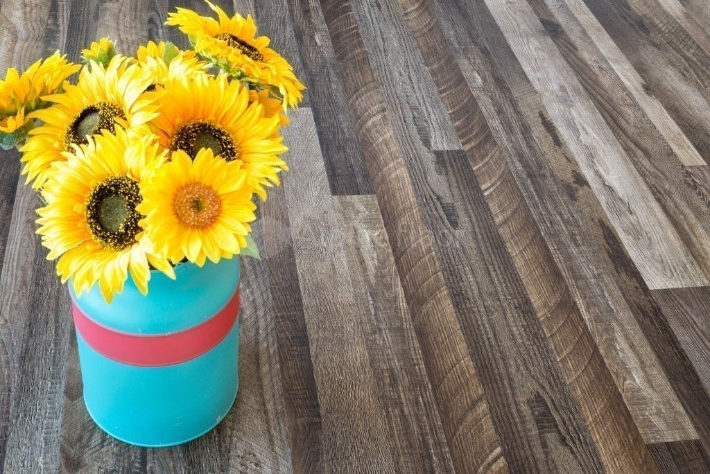 Кварцвиниловая плитка "Alpine Floor" Орех Состаренный (1219*184*3мм) — купить в Москве