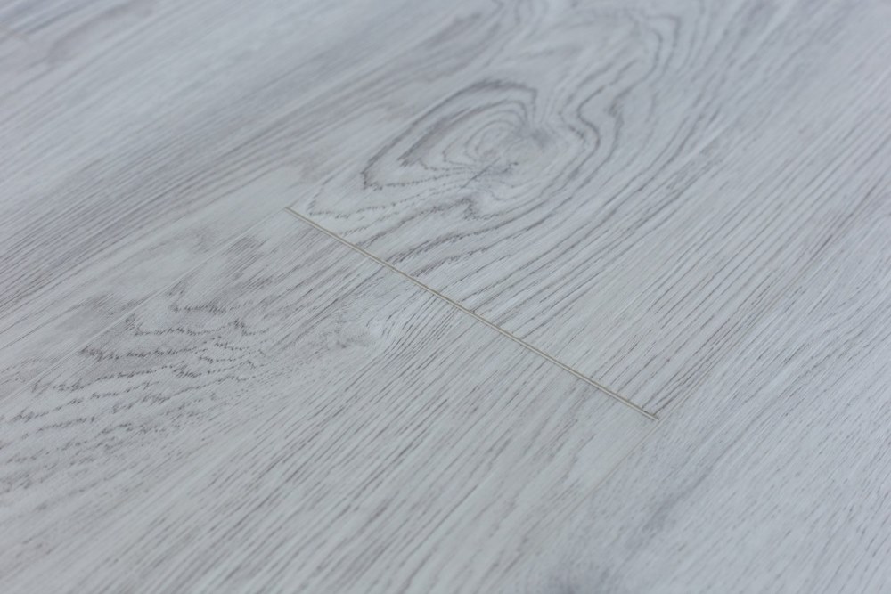 Замковая ПВХ плитка "Art Tile" Ясень Эдмонтон (1220*152*5 мм) — купить в Москве