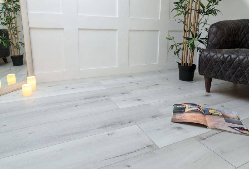 Замковая ПВХ плитка "Aquafloor" AF8006XL (1524*228*8 мм) — купить в Москве