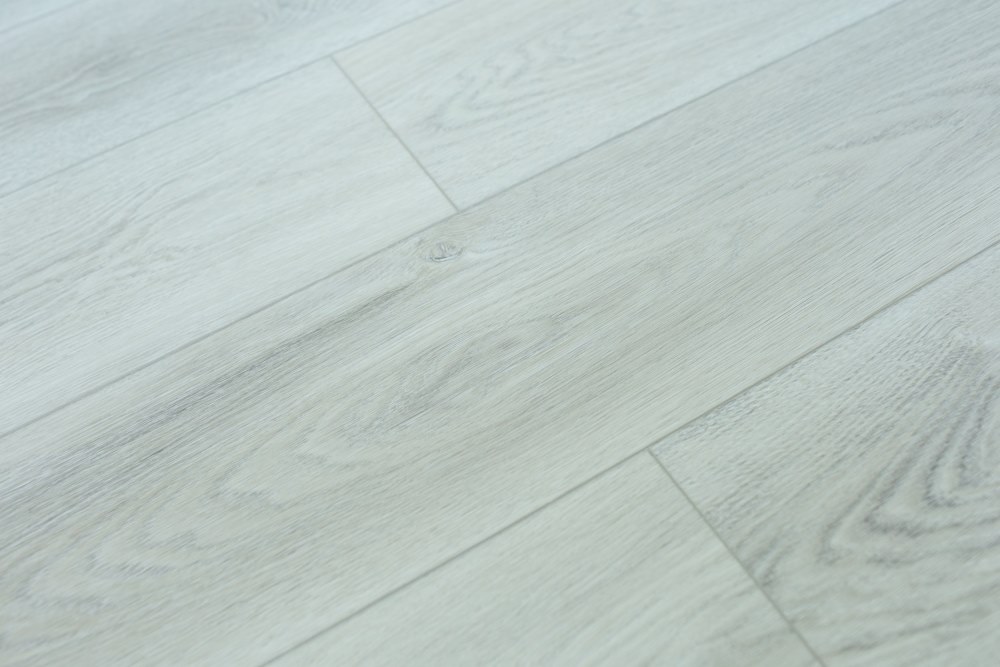 Замковая ПВХ плитка "Art Tile" Дуб Ланкастер (1200*183*6 мм) — купить в Москве