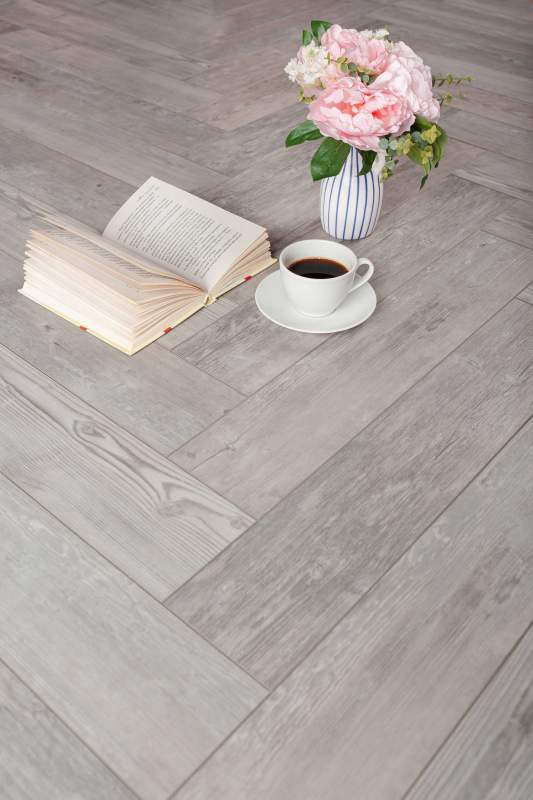 Замковая ПВХ плитка "Aberhof" Carmelita 1687 (615*123*5 мм) — купить в Москве