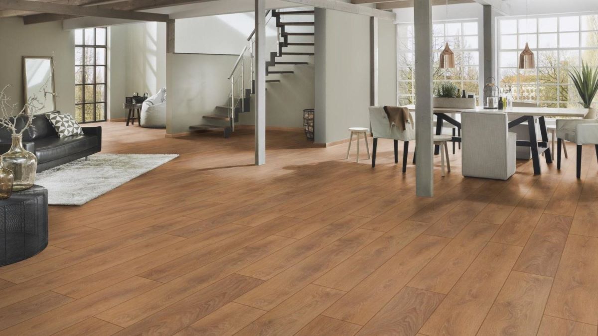 Ламинат "Kronospan" Super Natural Classic Дуб Харлех 8573 (1285*192*8 мм) — купить в Москве