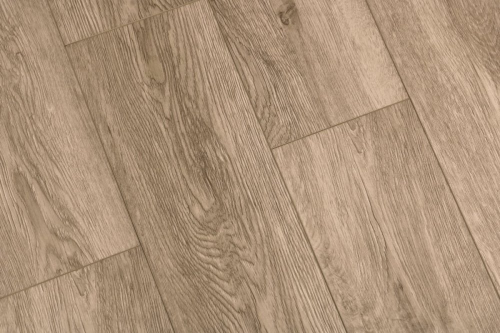 LVT плитка "Profield" Дуб Мадейра (915,4*152,4*2,5 мм) — купить в Москве